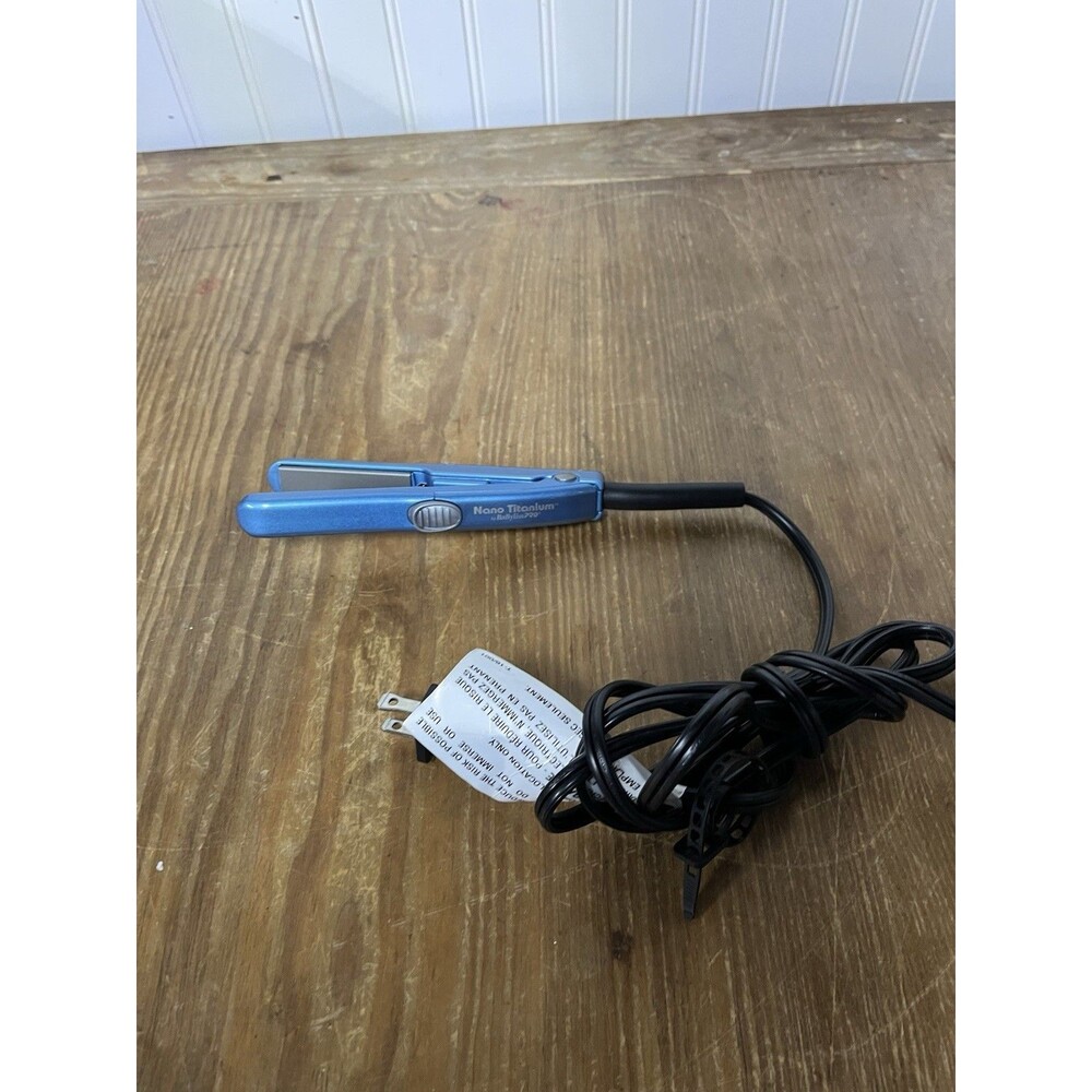 BaByliss PRO Nano Titanium Mini Flat Iron Hair Straightener, 0.5”, Tested